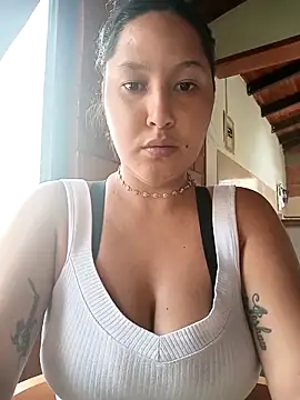 SamaraJay1 online show from 11/07/25, 04:00