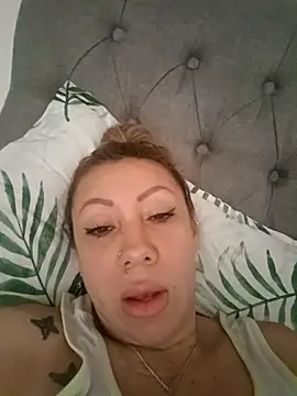 Snapshot of coral_smitth chatting on 03/06/25, 02:18 coral smitth online show from 03/06/25, 02:18