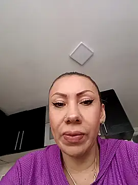 Snapshot of coral_smitth chatting on 03/15/25, 08:10 coral smitth online show from 03/15/25, 08:10