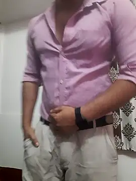 Guyinshortss online show from 03/21/26, 08:46