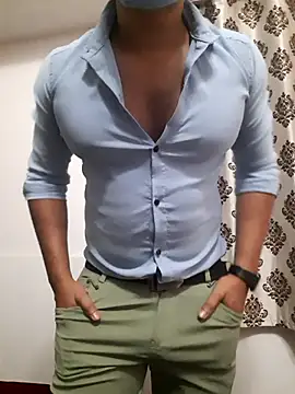 Guyinshortss online show from 04/16/26, 07:14