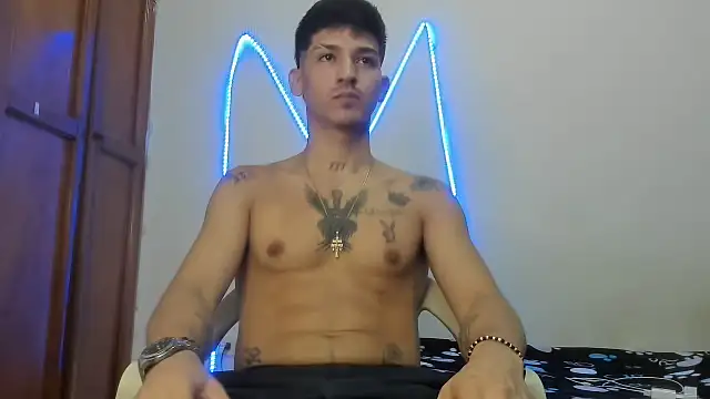 Snapshot of MasterSEX420 chatting on 01/09/26, 01:51 MasterSEX420 online show from 01/09/26, 01:51