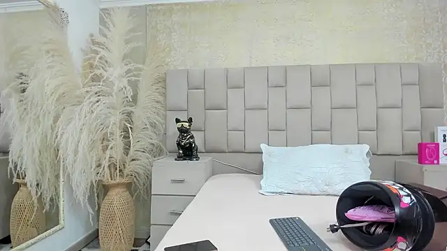 EmmaTorres  online show from 01/17/26, 09:29