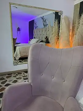 EmmaTorres  online show from 04/04/26, 08:26