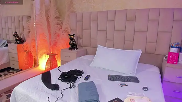 EmmaTorres  online show from 01/12/26, 09:52