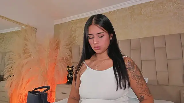 EmmaTorres  online show from 01/14/26, 09:07