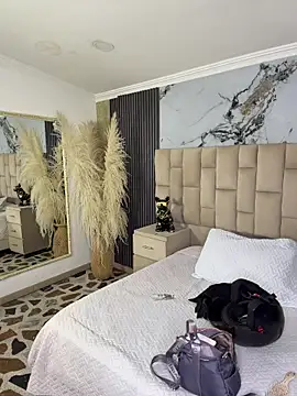 EmmaTorres  online show from 02/05/26, 09:10