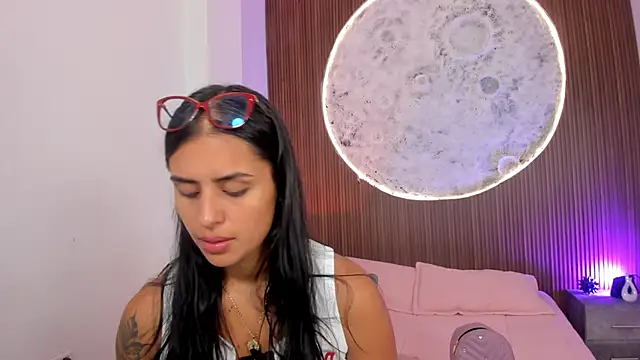 EmmaTorres  online show from 03/27/26, 10:33