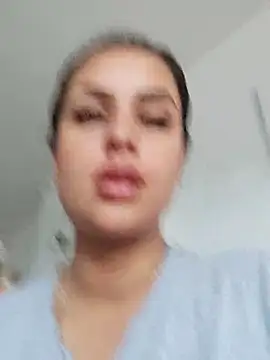 EmmaTorres  online show from 11/12/25, 03:27