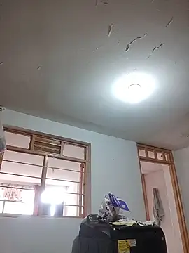 EmmaTorres  online show from 11/20/25, 04:18