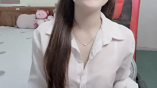 Snapshot of TrinhH_Nabbi chatting on 06/05/26, 12:33 TrinhH Nabbi online show from 06/05/26, 12:33