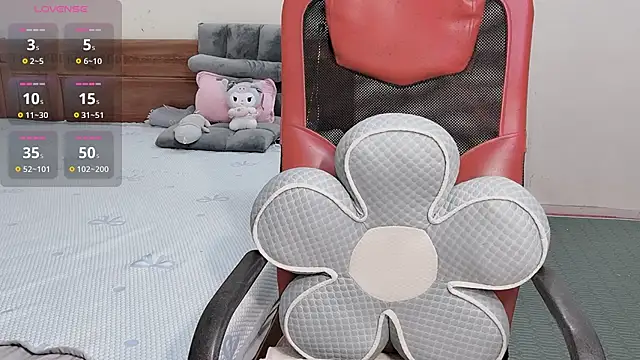 TrinhH Nabbi online show from 10/22/25, 06:35