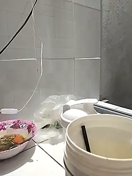 HimiJim online show from 11/28/25, 12:22