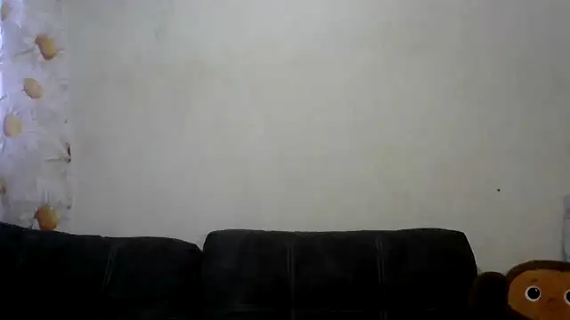 Snapshot of sweetbb15 chatting on 12/08/24, 07:58 sweetbb15 online show from 12/08/24, 07:58