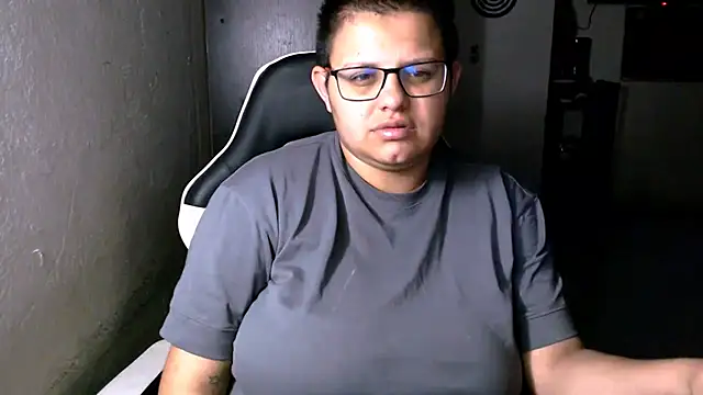 tatsumi nao online show from 02/08/26, 04:21