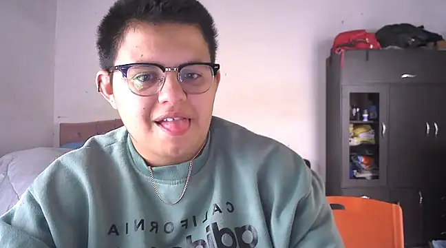 tatsumi nao online show from 03/20/25, 09:02