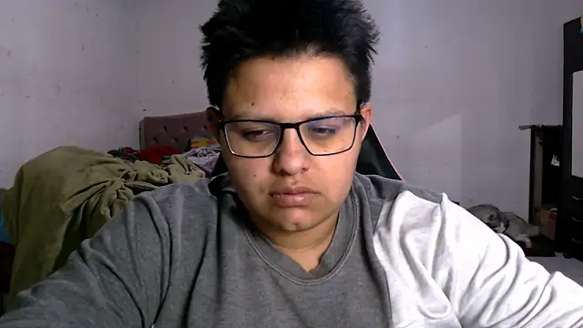 tatsumi nao online show from 10/20/25, 03:52