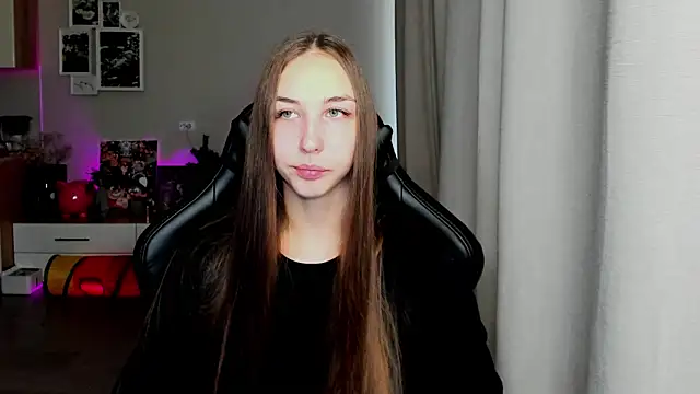 Sm0ly online show from 09/25/25, 01:44