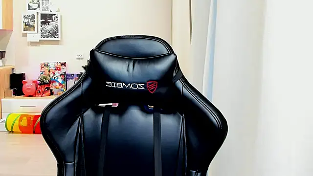 Sm0ly online show from 11/02/25, 02:05