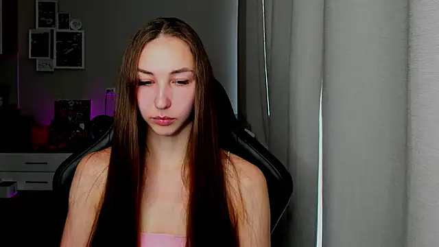 Sm0ly online show from 06/28/26, 04:08