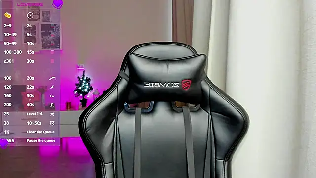 Sm0ly online show from 02/21/25, 02:50