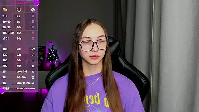 Sm0ly online show from 01/24/25, 02:39