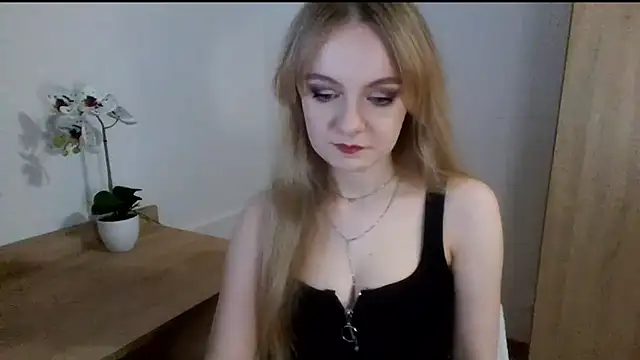 AlmaHoney online show from 02/16/25, 09:16