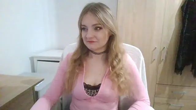 AlmaHoney online show from 02/10/26, 09:14