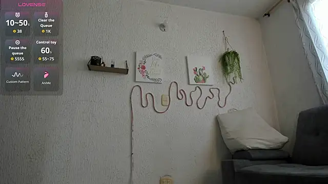 samanthaeliott22 online show from 10/06/25, 08:09