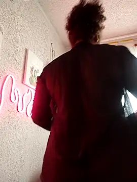 samanthaeliott22 online show from 10/12/25, 05:14