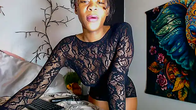 FRUITOFEDEN01 online show from 02/02/25, 09:18