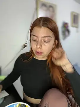 Snapshot of Cloew_Marz chatting on 03/01/25, 10:53 Cloew Marz online show from 03/01/25, 10:53