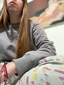 Cloew Marz online show from 12/21/25, 03:47