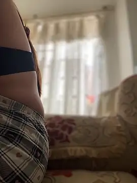 Cloew Marz online show from 04/12/26, 06:22