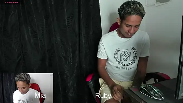 Extreme dirty paradise online show from 01/12/26, 04:08