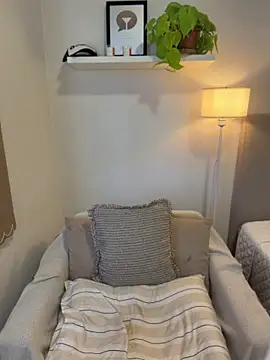 Brownfitbabyy online show from 05/22/26, 12:25