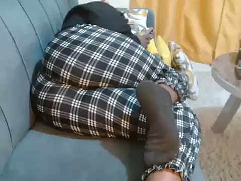 leslysexygirl online show from 11/18/25, 07:11