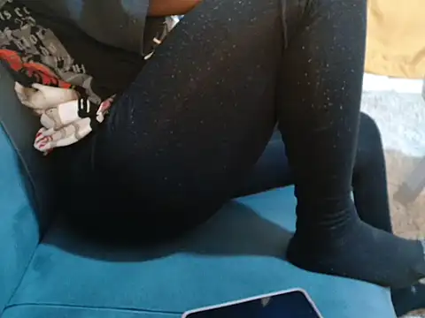 leslysexygirl online show from 04/05/26, 07:59