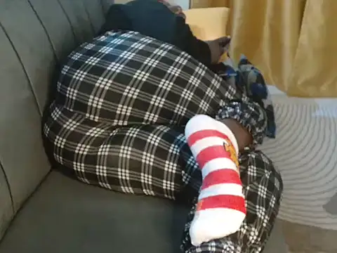 leslysexygirl online show from 11/03/25, 05:12