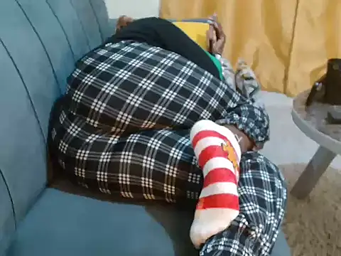 leslysexygirl online show from 11/30/25, 05:08