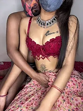 Snapshot of Suhu_love chatting on 01/18/25, 06:32 Suhu love online show from 01/18/25, 06:32