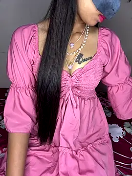 Suhu love online show from 11/15/25, 11:31