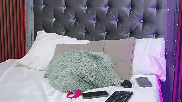 AshleyMontana online show from 04/09/26, 12:12