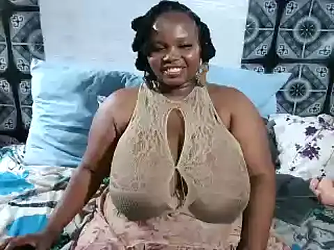 Candiyliciousxx online show from 05/19/26, 02:46