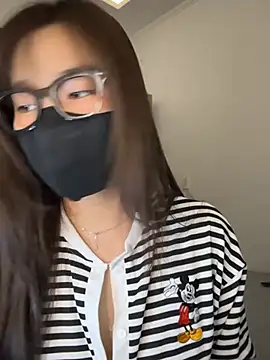 Lilisa miu online show from 01/08/26, 04:24