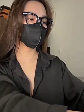 Snapshot of Lilisa_miu chatting on 03/11/26, 03:50 Lilisa miu online show from 03/11/26, 03:50