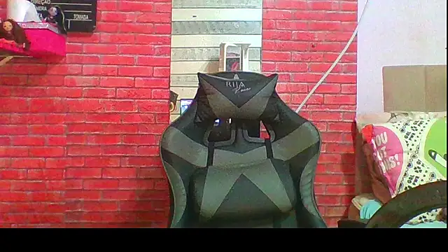 Transthifany online show from 10/31/25, 02:46