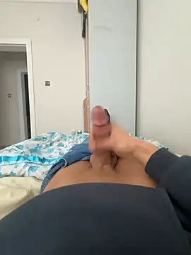 Snapshot of eglence-bebegim chatting on 01/20/25, 02:14 eglence-bebegim online show from 01/20/25, 02:14