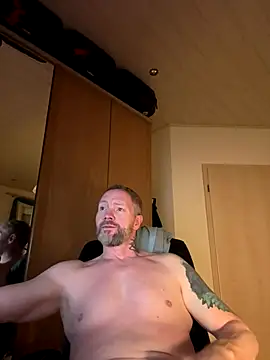 Rockburg online show from 12/15/25, 05:02