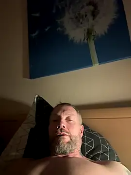 Rockburg online show from 12/17/25, 05:45